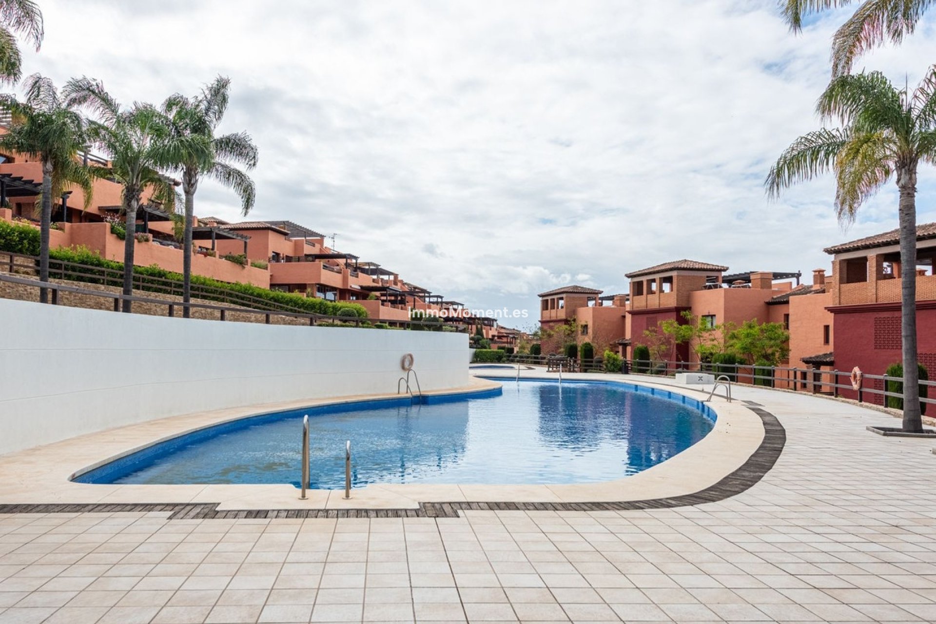 Reventa - Apartamento - Casares - Casares Centro