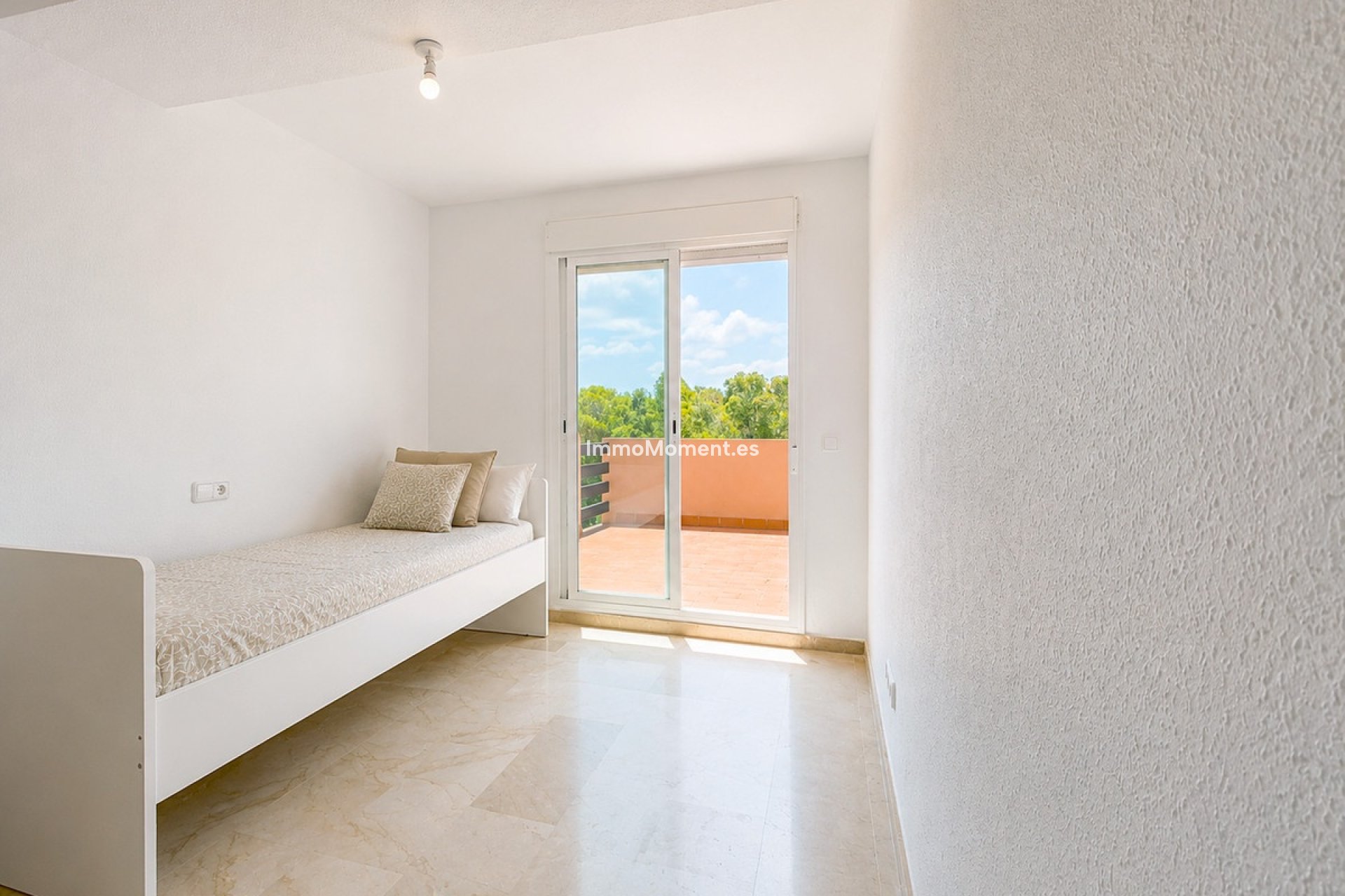 Reventa - Apartamento - Casares - Casares Centro