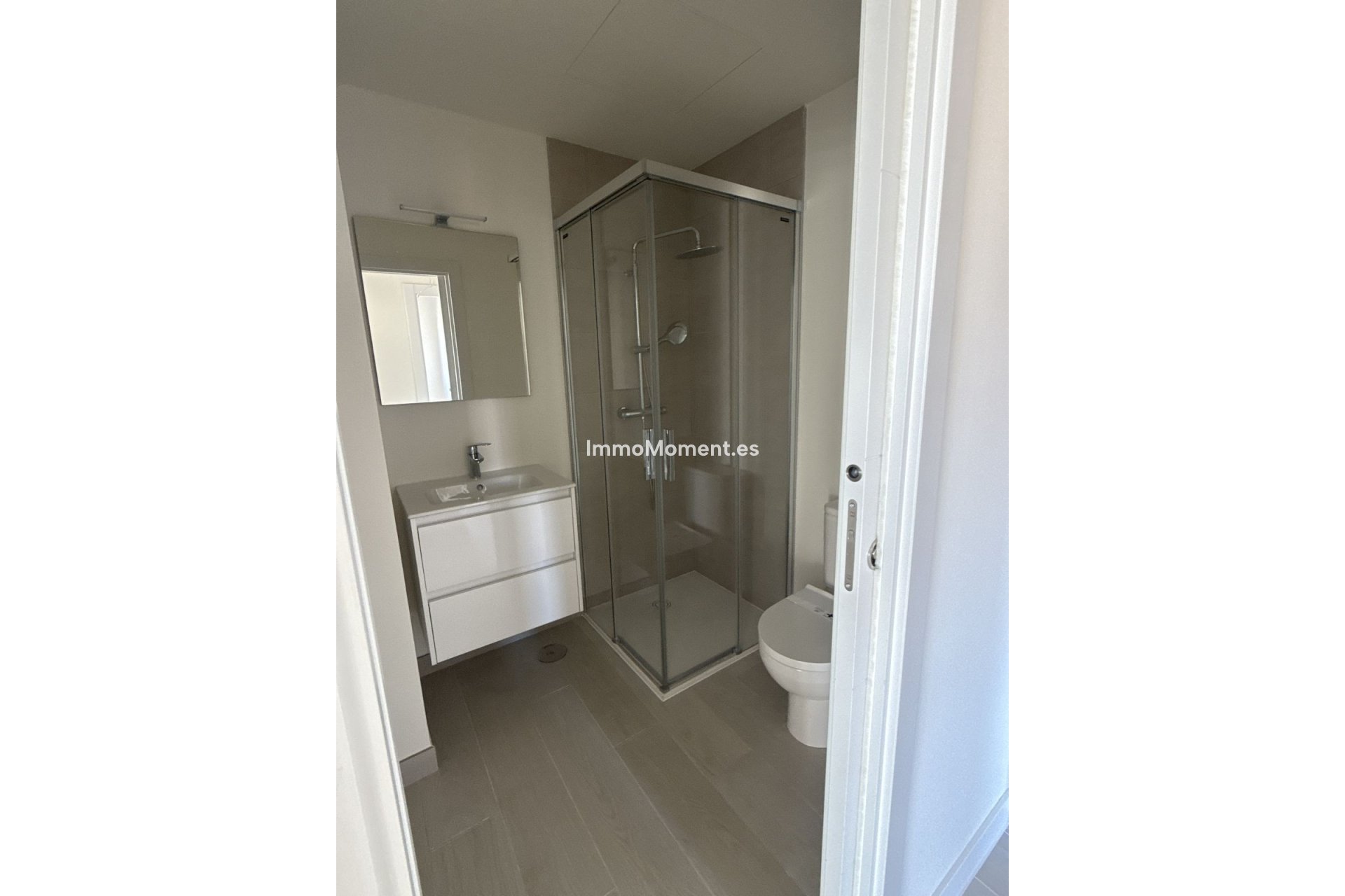 Reventa - Apartamento - Casares - Casares Centro