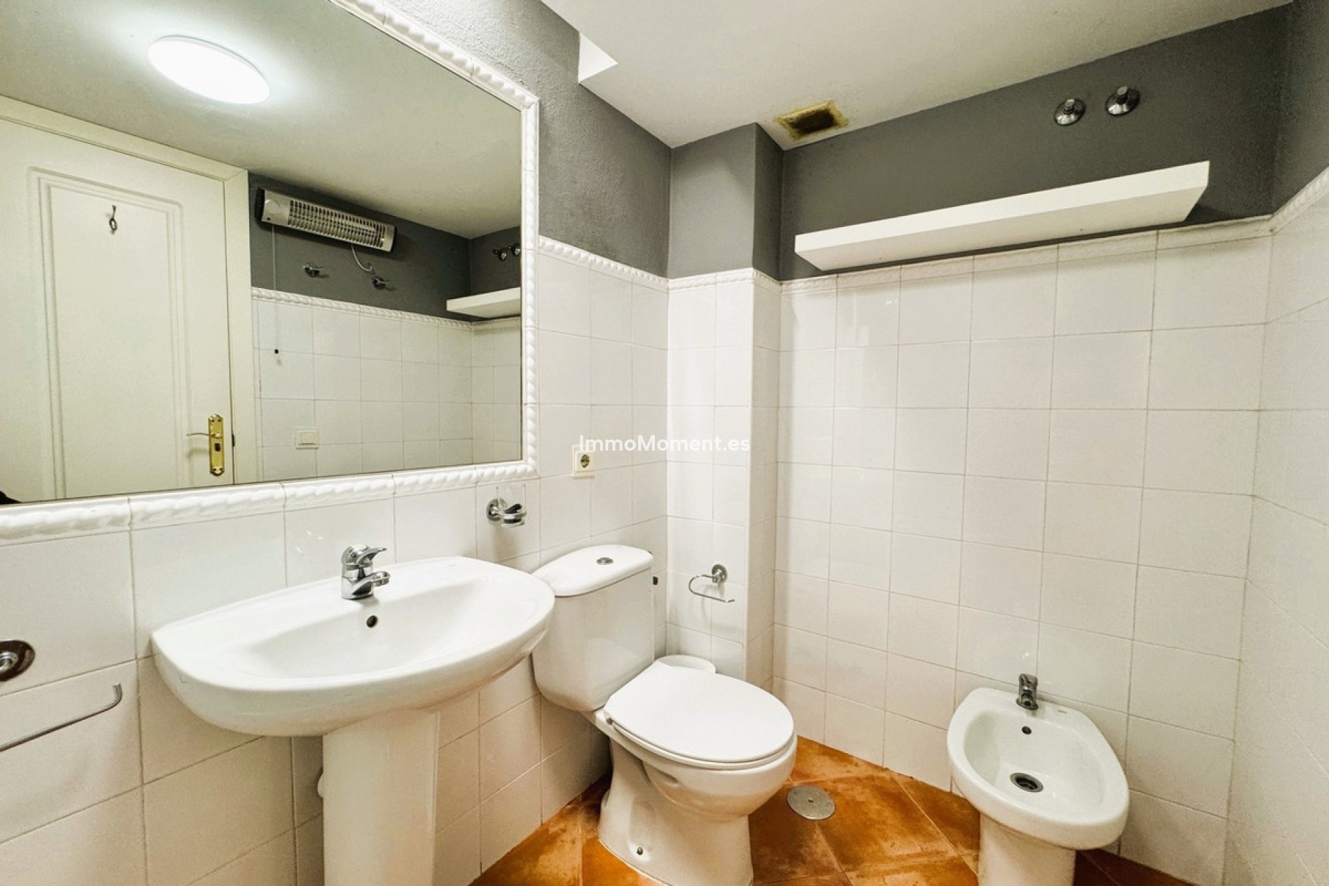 Reventa - Apartamento - Casares - Casares Centro