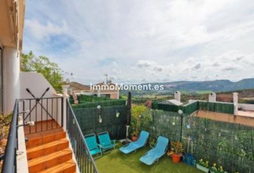 Reventa - Apartamento - Casares - Casares Centro