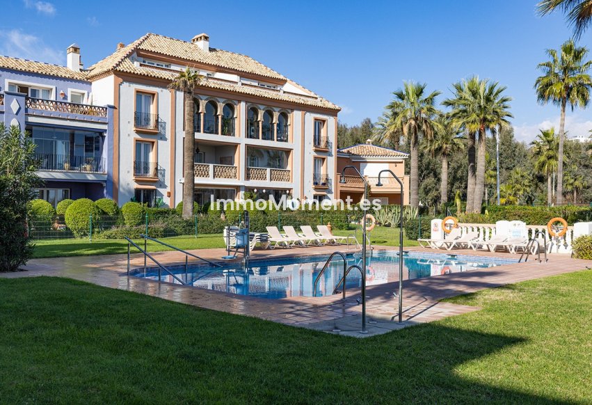 Reventa - Apartamento - Casares - Casares Centro