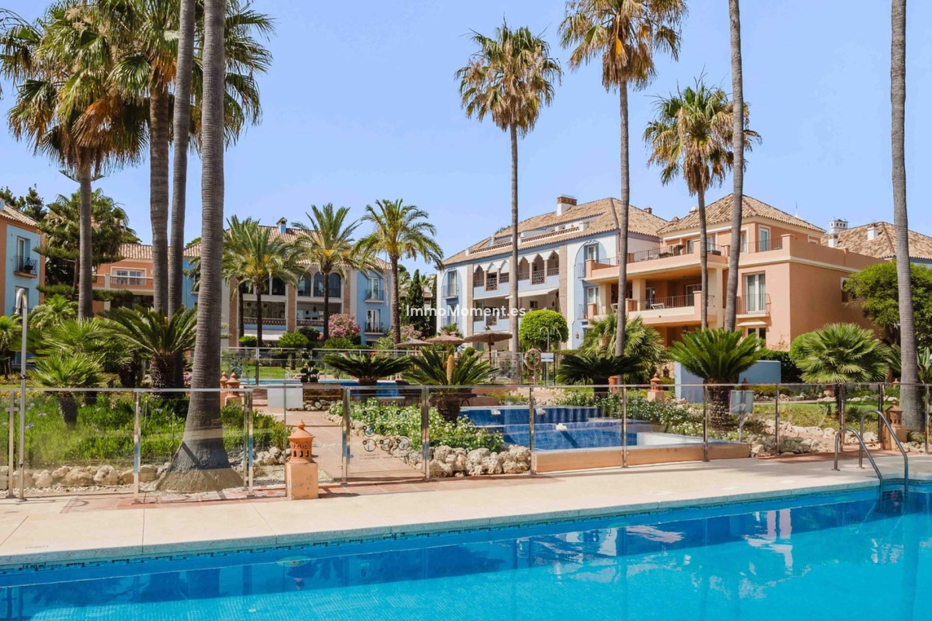 Reventa - Apartamento - Casares - Casares Centro