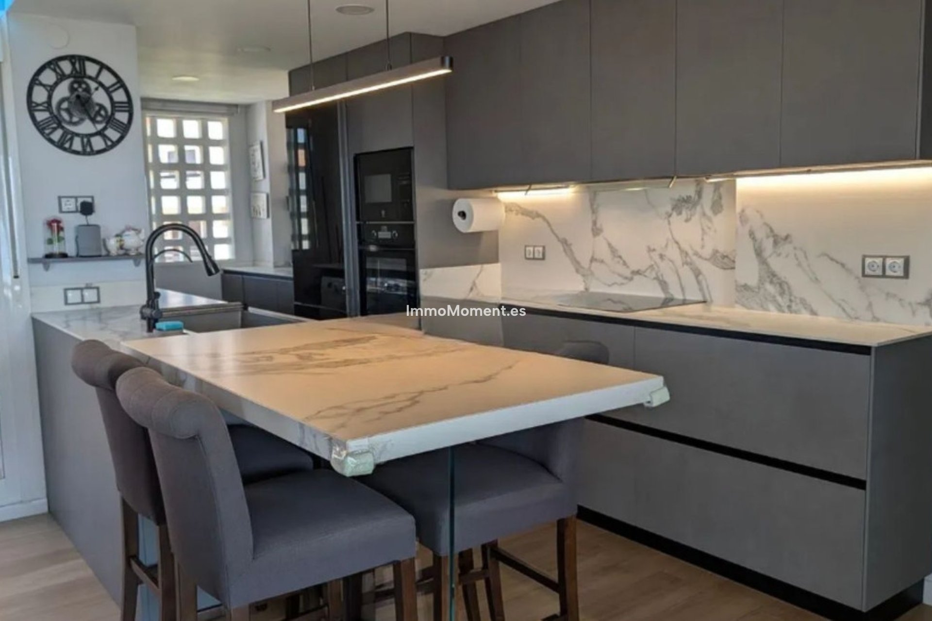 Reventa - Apartamento - Casares - Casares Centro