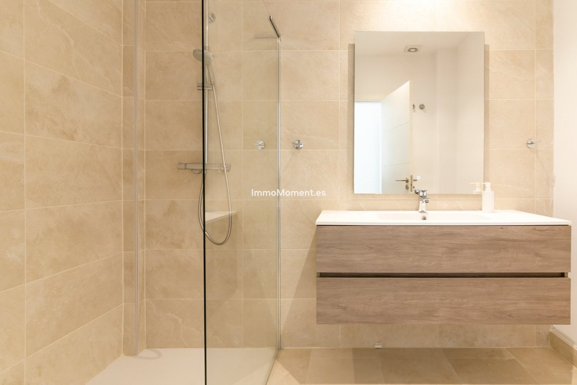Reventa - Apartamento - Casares - Casares Centro