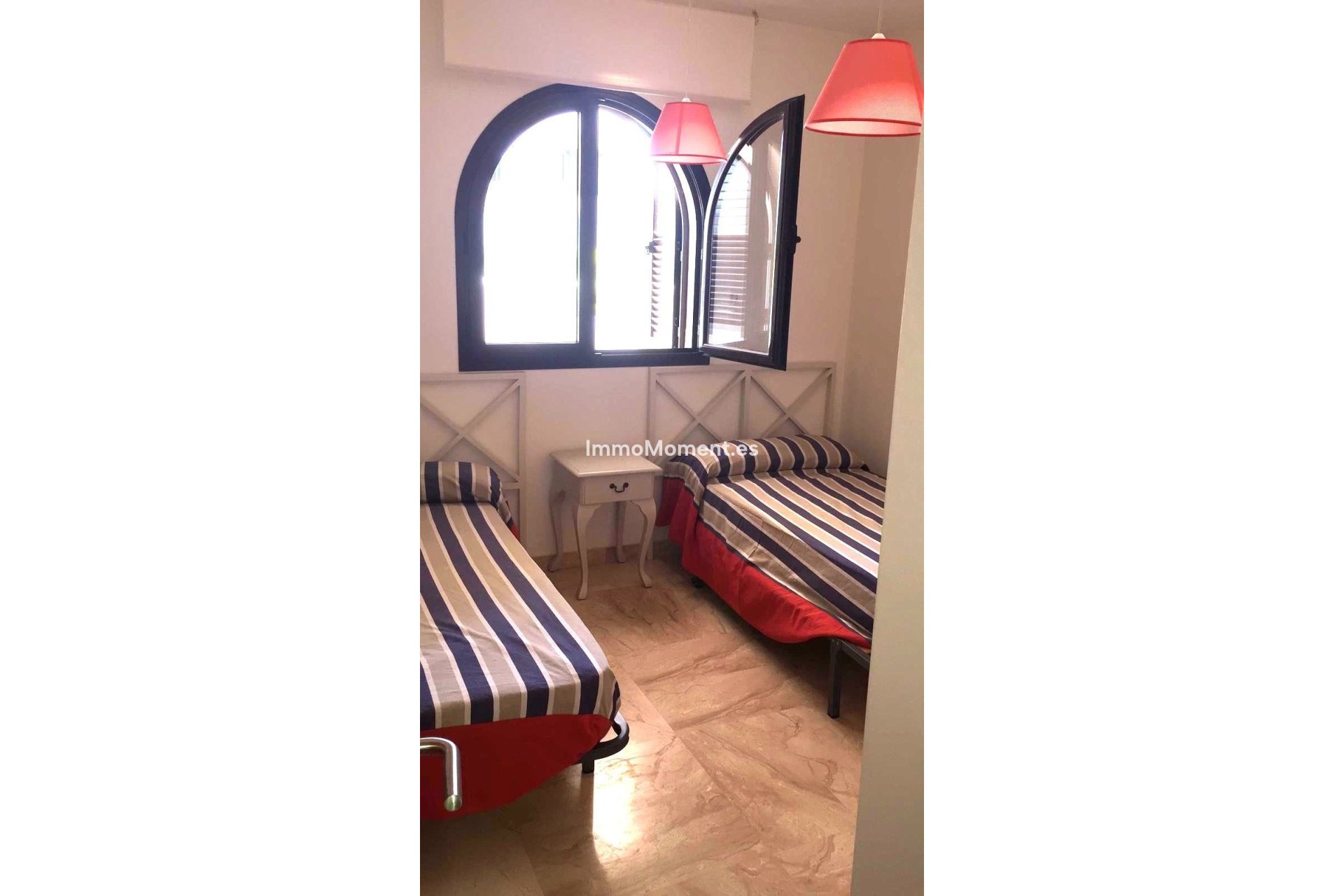 Reventa - Apartamento - Casares - Doña Julia