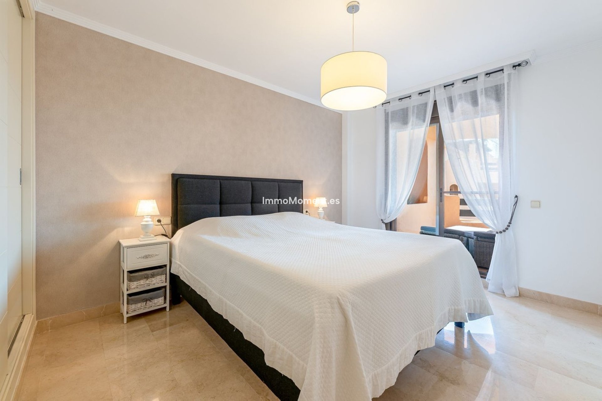 Reventa - Apartamento - Casares - Doña Julia