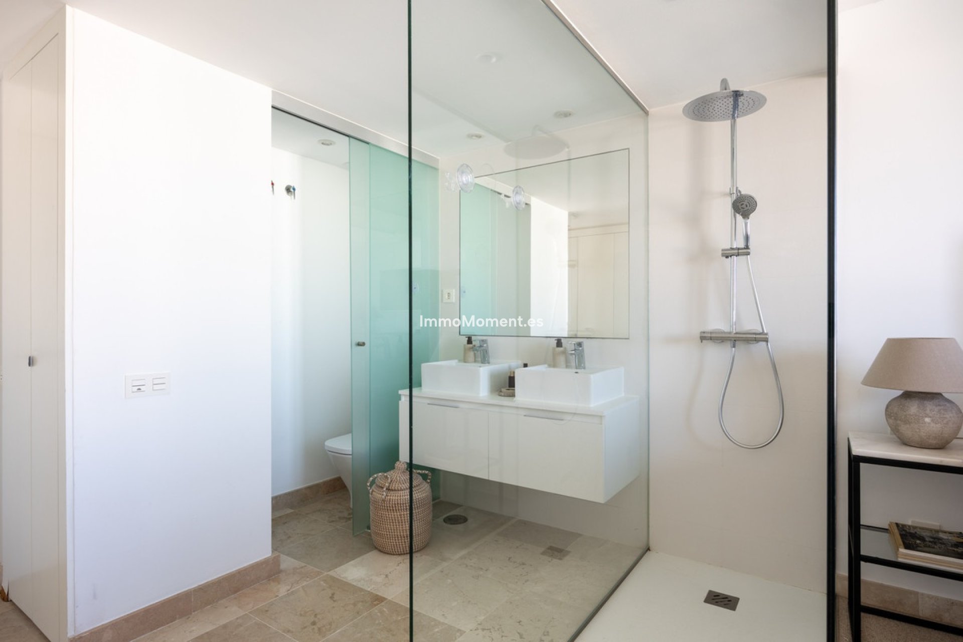 Reventa - Apartamento - El Paraiso - New Golden Mile