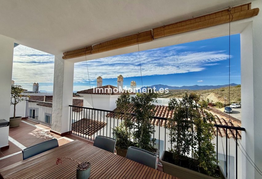 Reventa - Apartamento - El Paraiso - New Golden Mile