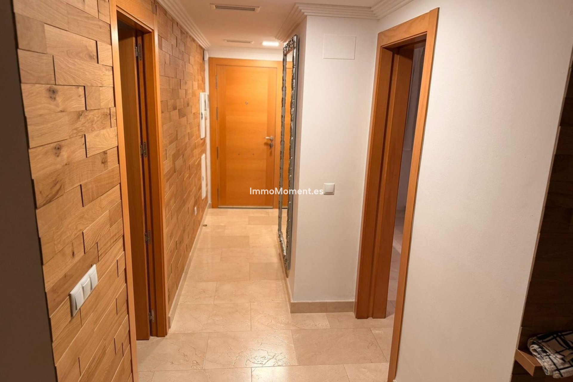 Reventa - Apartamento - El Paraiso - New Golden Mile