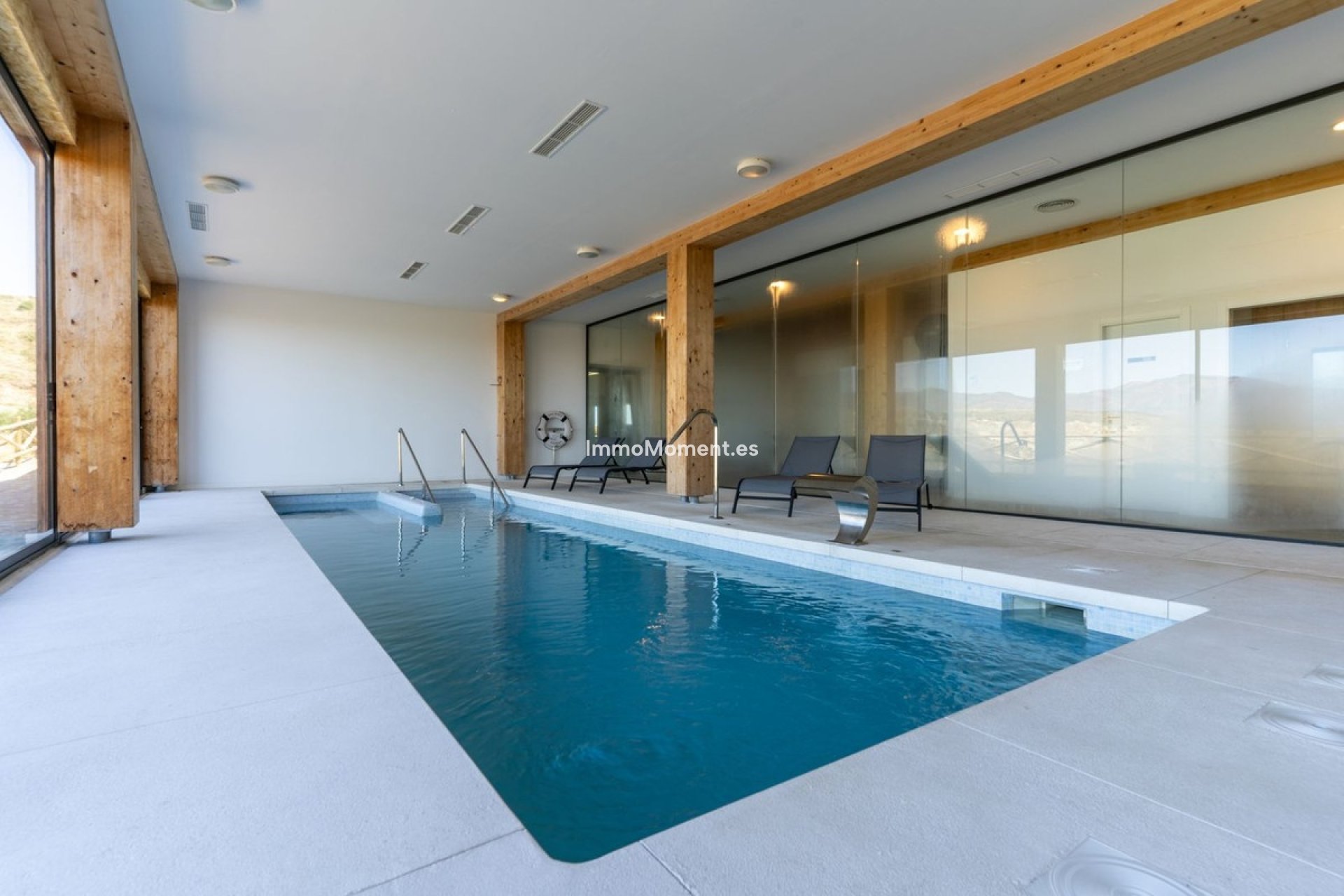 Reventa - Apartamento - El Paraiso - New Golden Mile