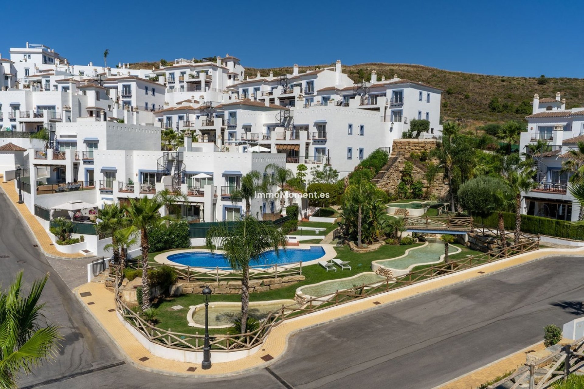 Reventa - Apartamento - El Paraiso - New Golden Mile
