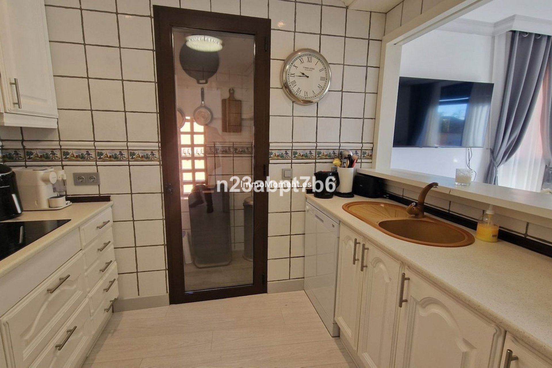 Reventa - Apartamento - El Paraiso - New Golden Mile