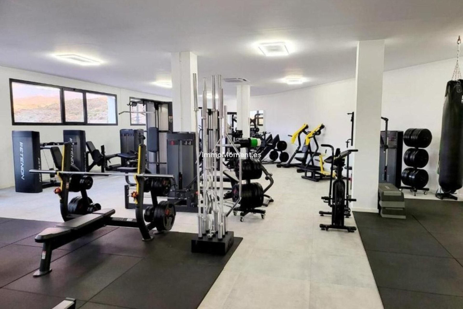 Reventa - Apartamento - El Paraiso - New Golden Mile