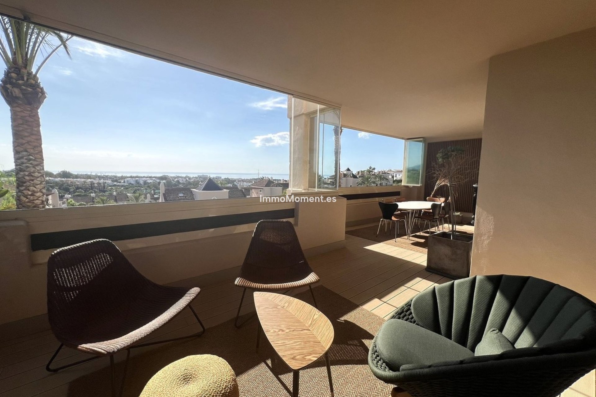 Reventa - Apartamento - El Paraiso - New Golden Mile