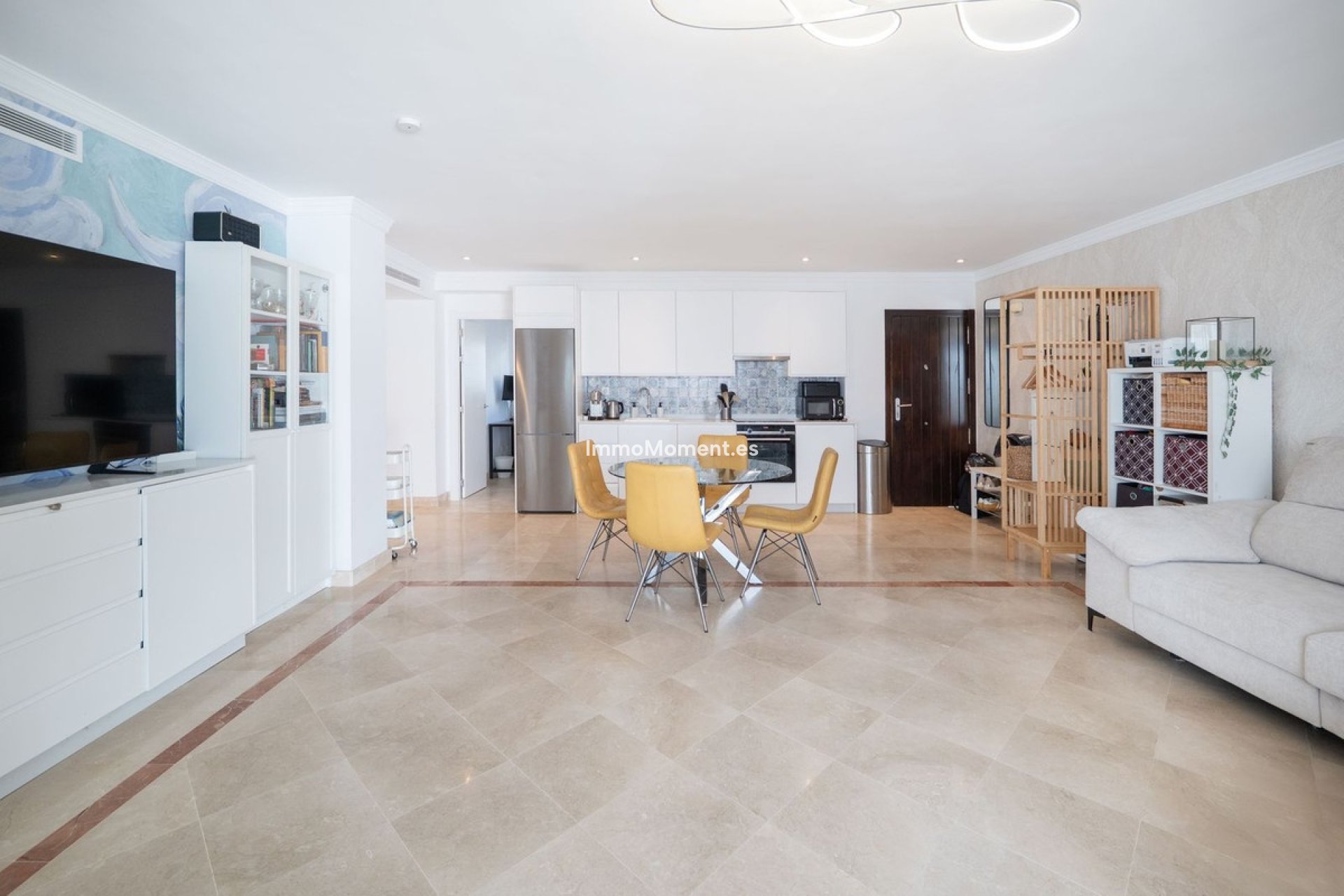 Reventa - Apartamento - El Paraiso - New Golden Mile