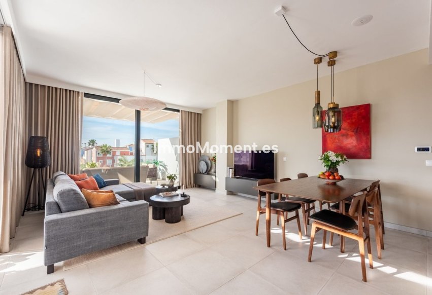 Reventa - Apartamento - El Paraiso - New Golden Mile
