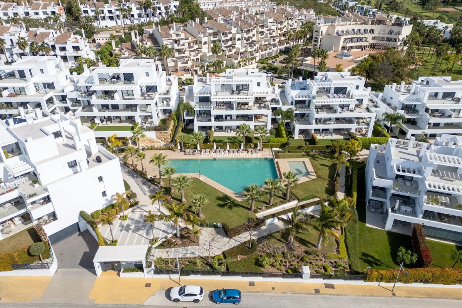 Reventa - Apartamento - El Paraiso - New Golden Mile