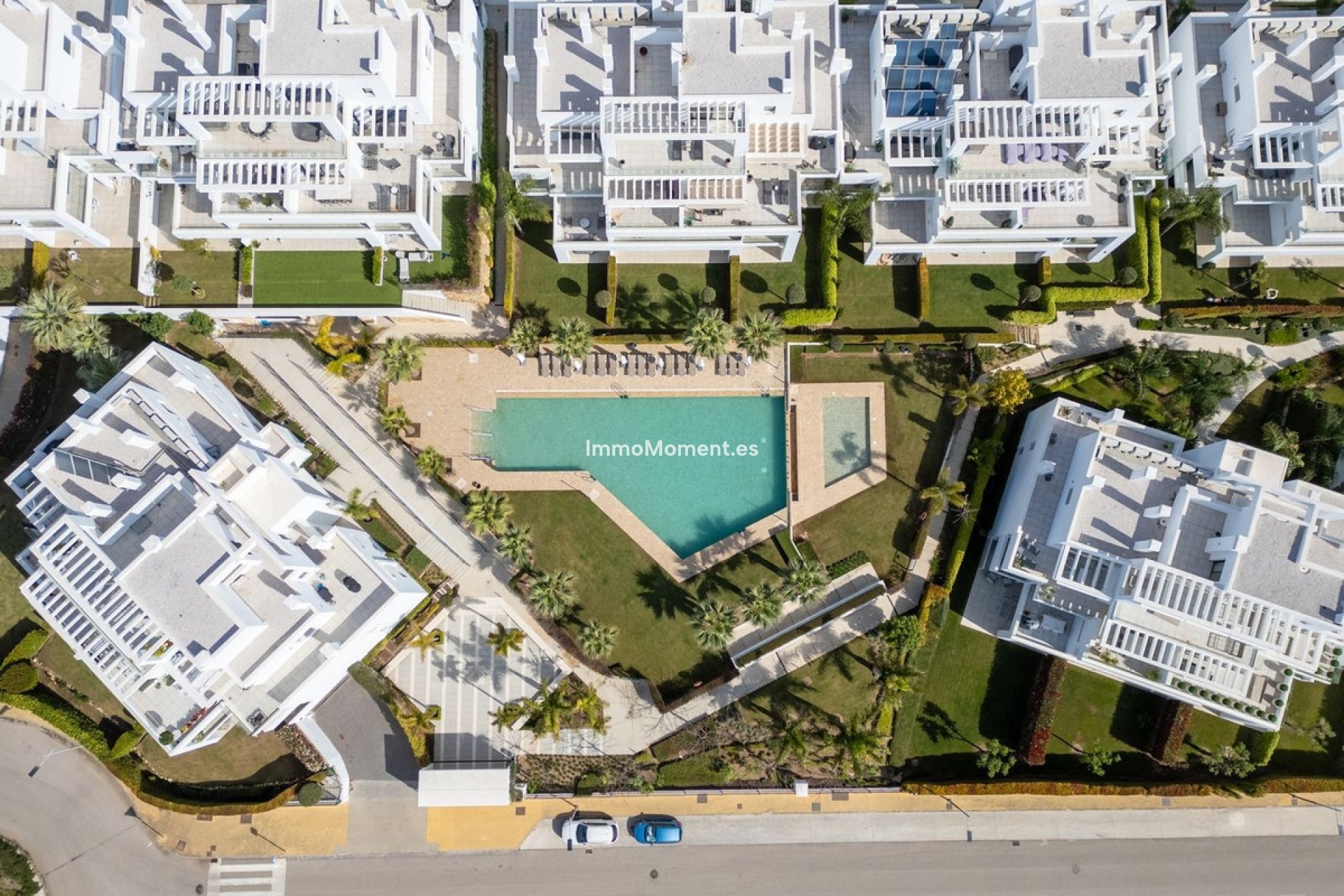 Reventa - Apartamento - El Paraiso - New Golden Mile