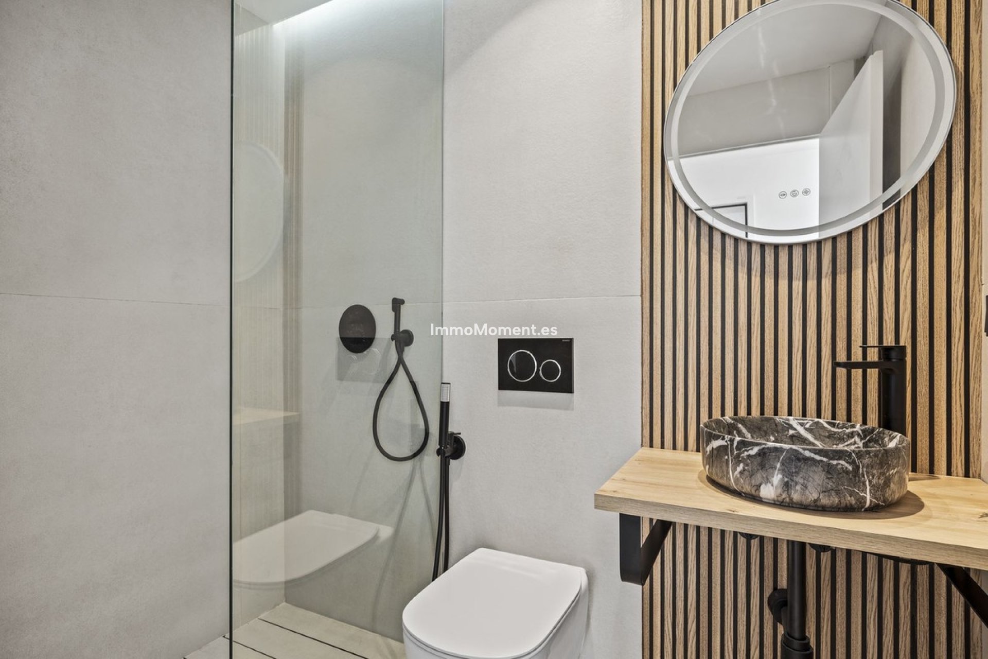 Reventa - Apartamento - El Paraiso - New Golden Mile