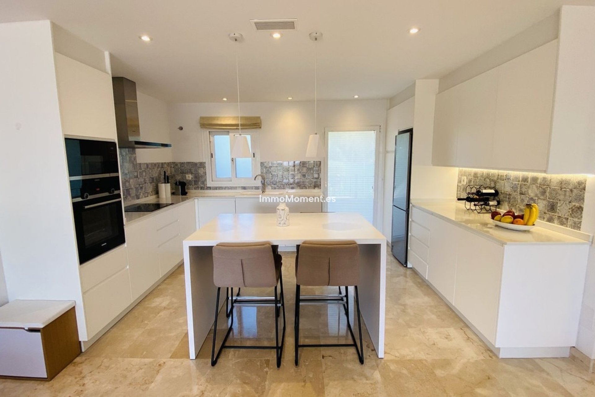 Reventa - Apartamento - El Paraiso - New Golden Mile