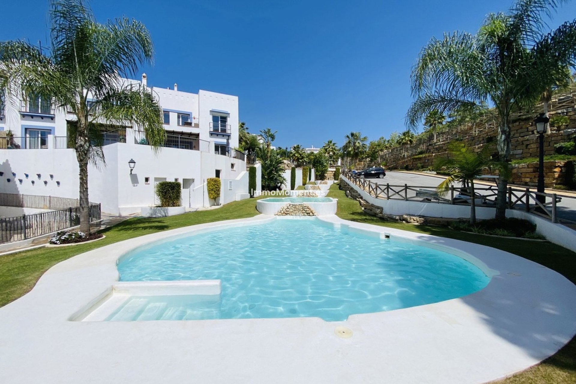 Reventa - Apartamento - El Paraiso - New Golden Mile