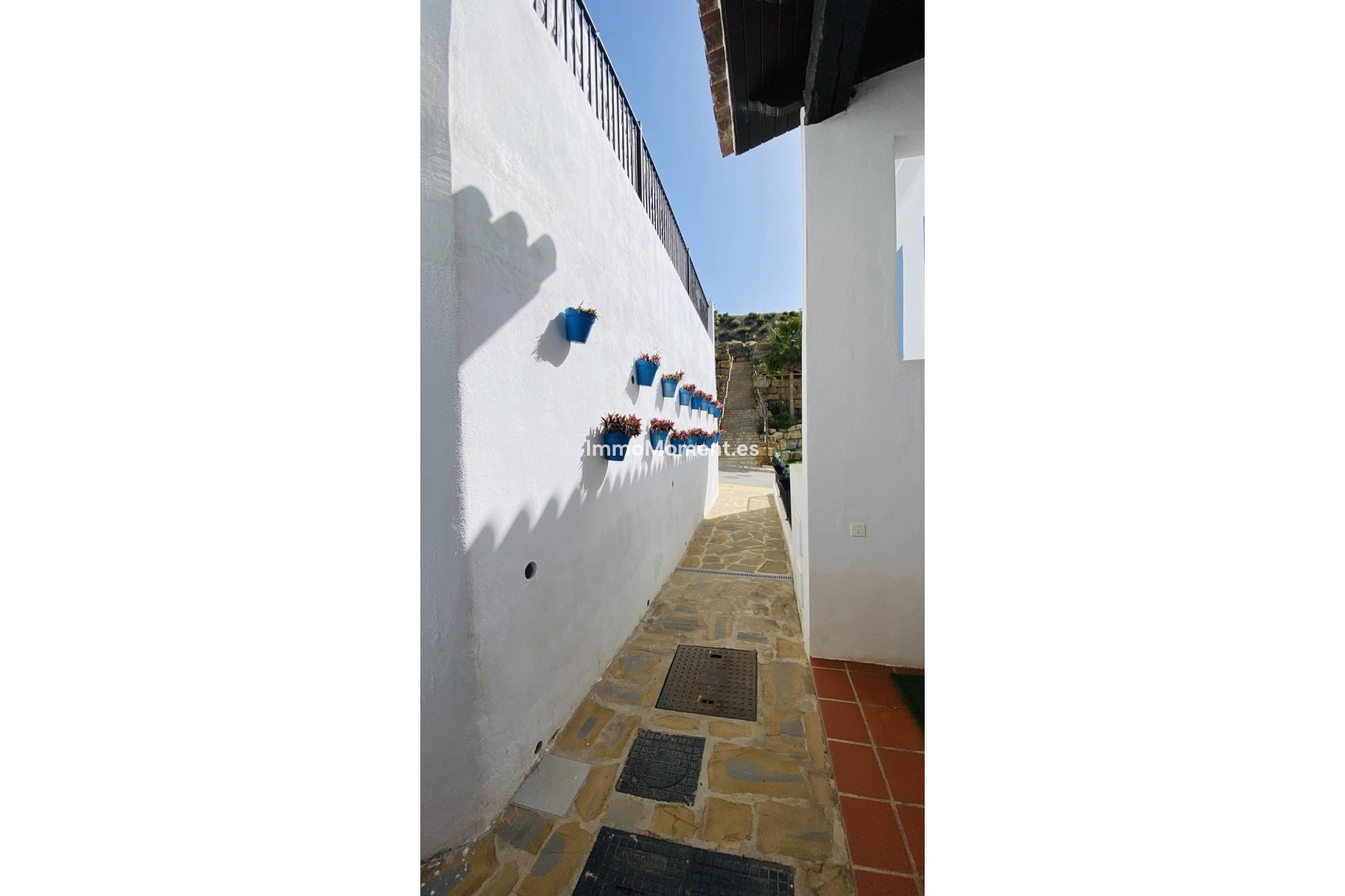 Reventa - Apartamento - El Paraiso - New Golden Mile