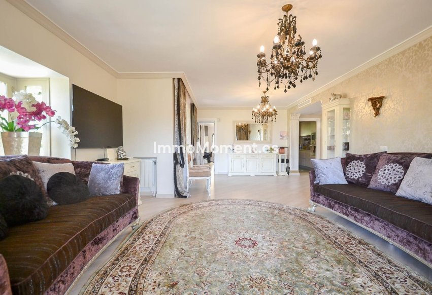 Reventa - Apartamento - Estepona  - Atalaya