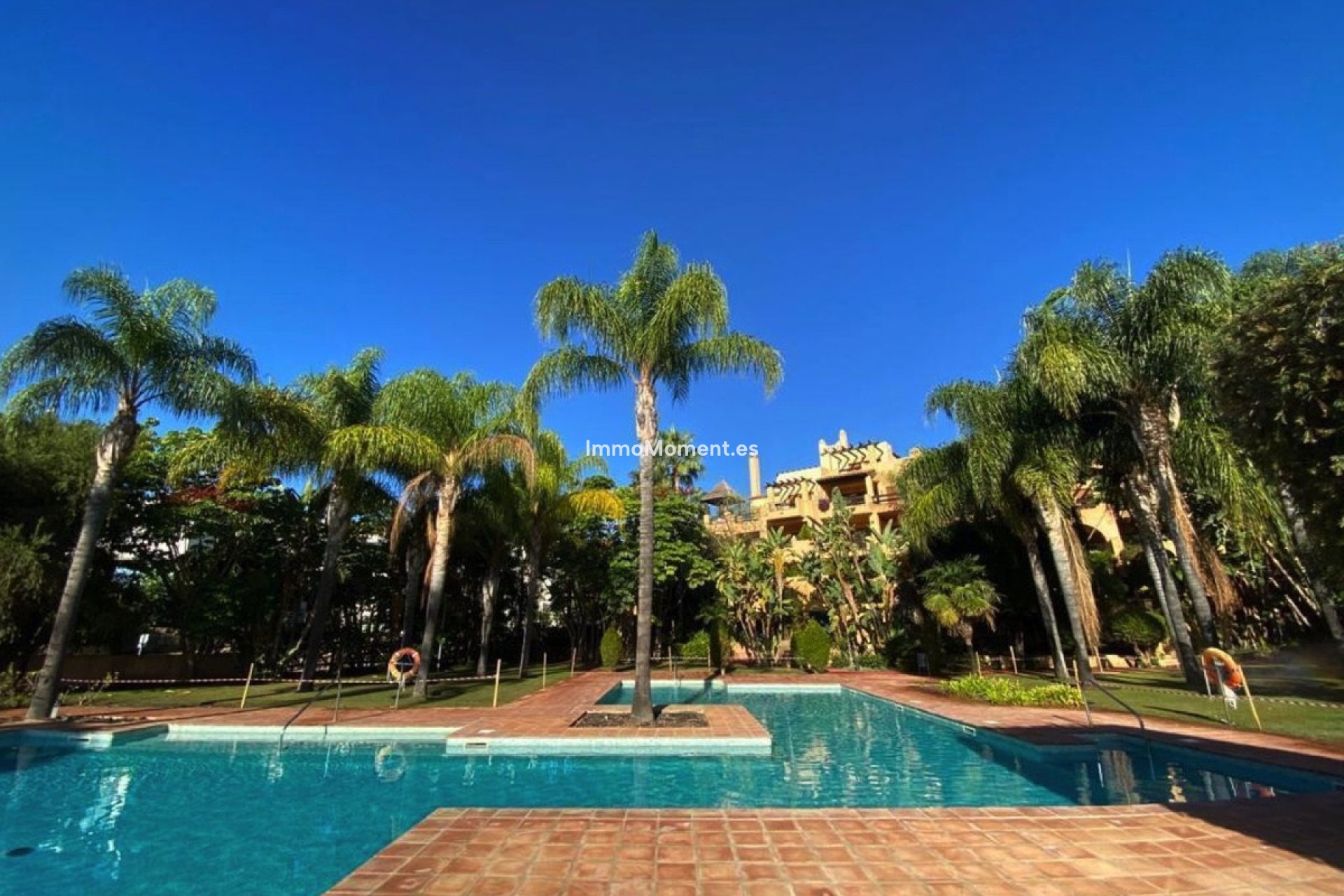 Reventa - Apartamento - Estepona  - Atalaya