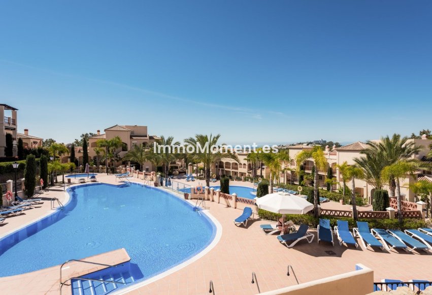 Reventa - Apartamento - Estepona  - Atalaya