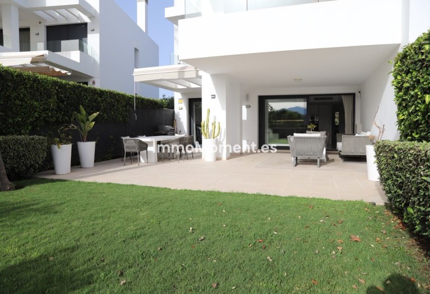 Reventa - Apartamento - Estepona  - Atalaya