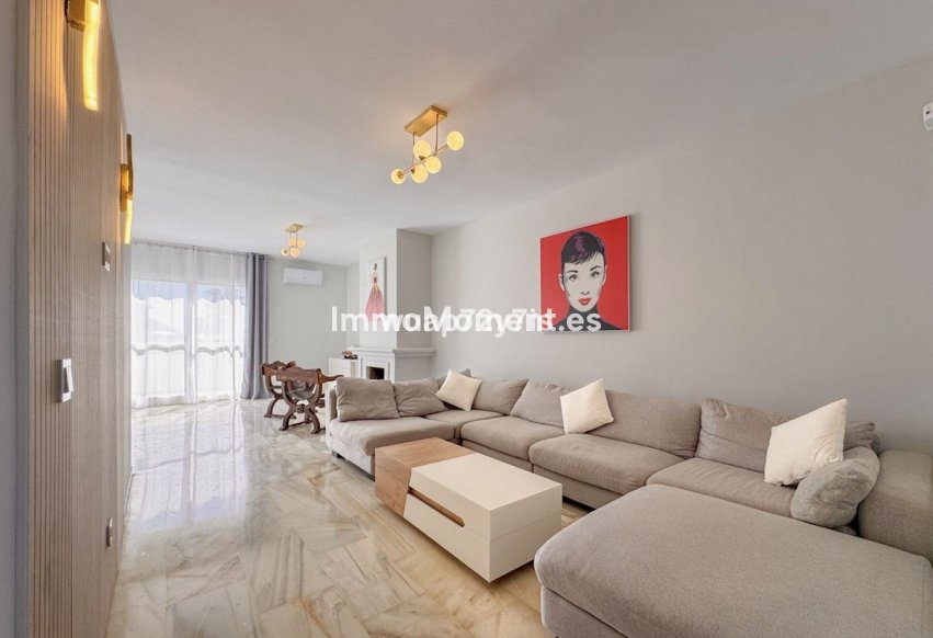 Reventa - Apartamento - Estepona  - Bel Air