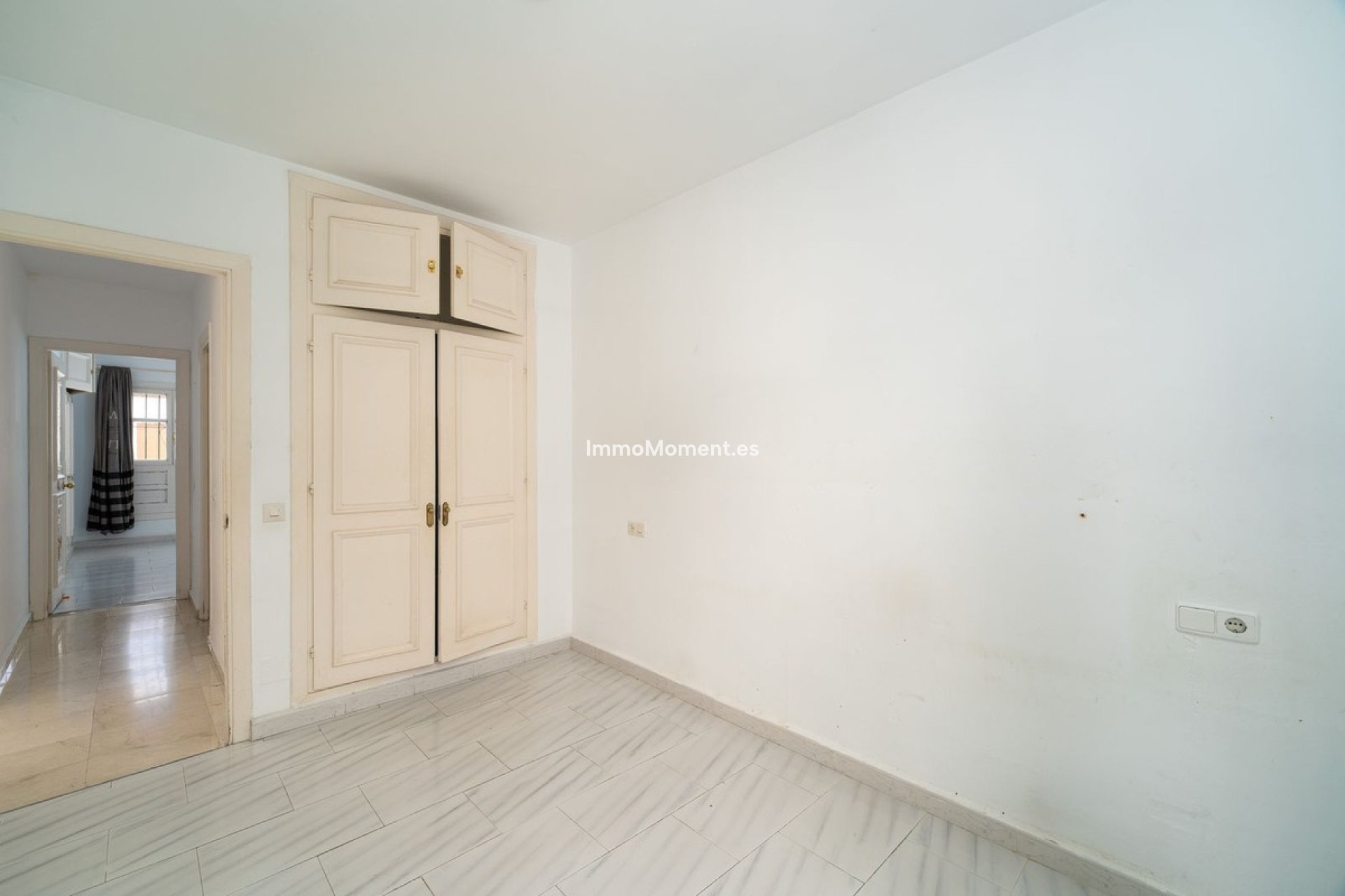 Reventa - Apartamento - Estepona  - Benamara
