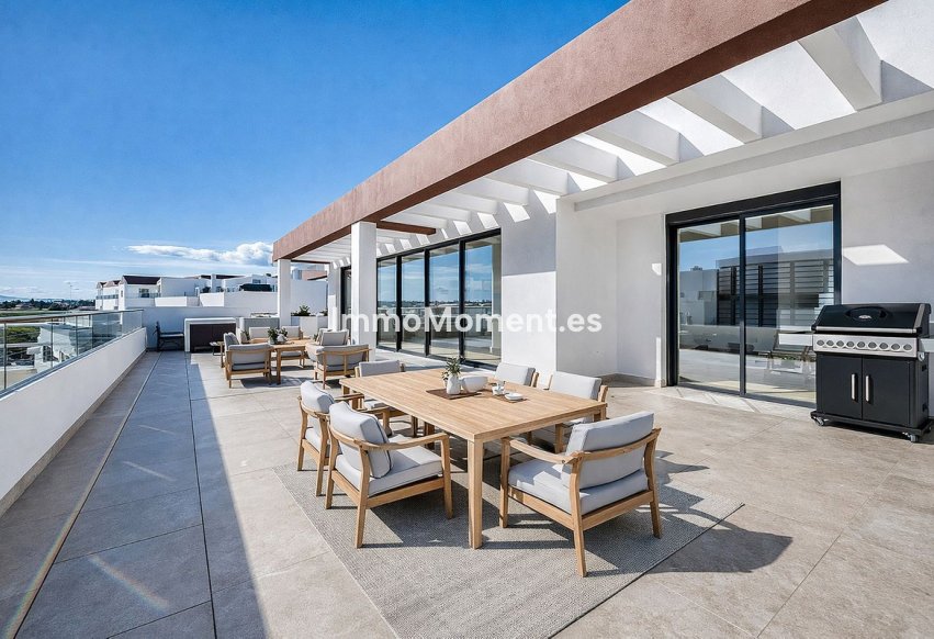 Reventa - Apartamento - Estepona  - Cancelada