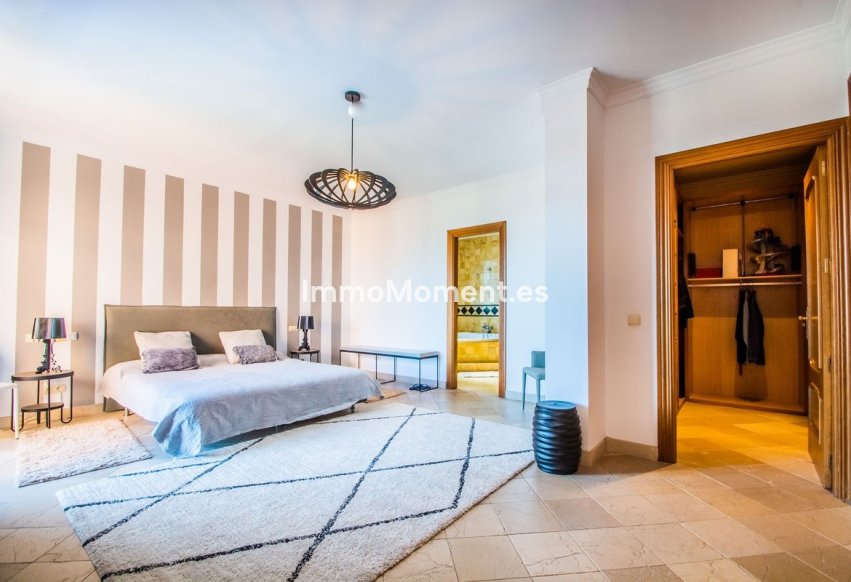 Reventa - Apartamento - Estepona  - Cancelada