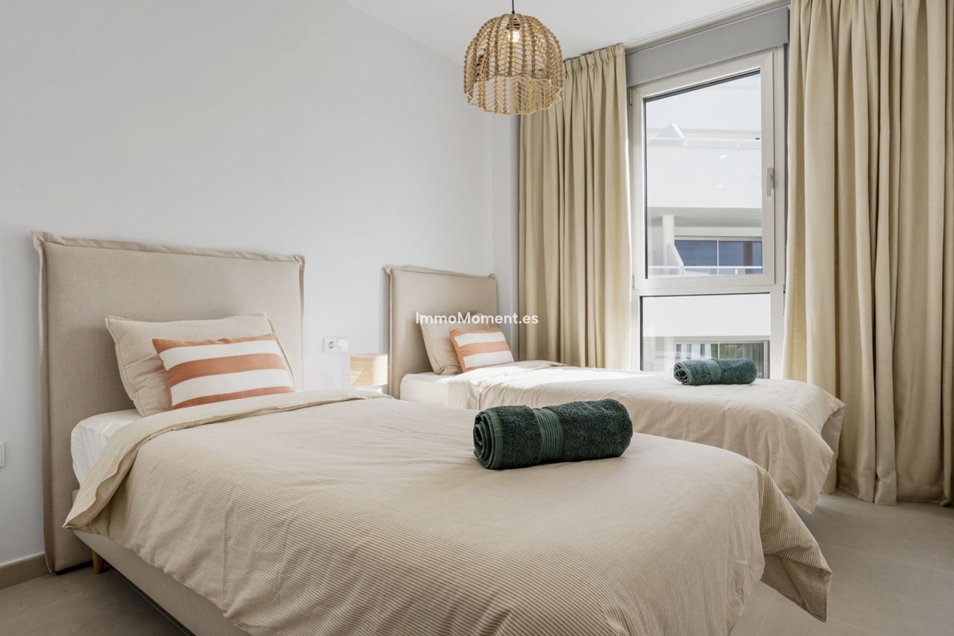 Reventa - Apartamento - Estepona  - Cancelada