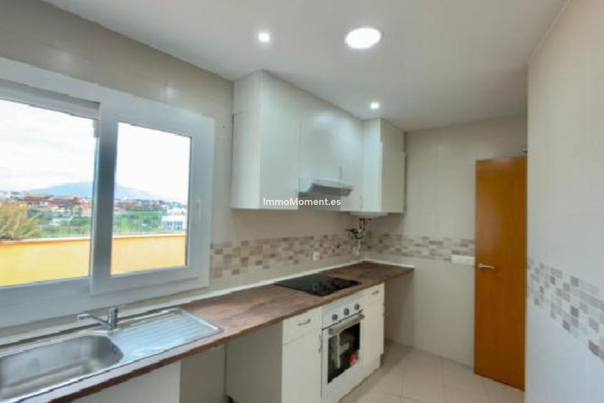 Reventa - Apartamento - Estepona  - Cancelada