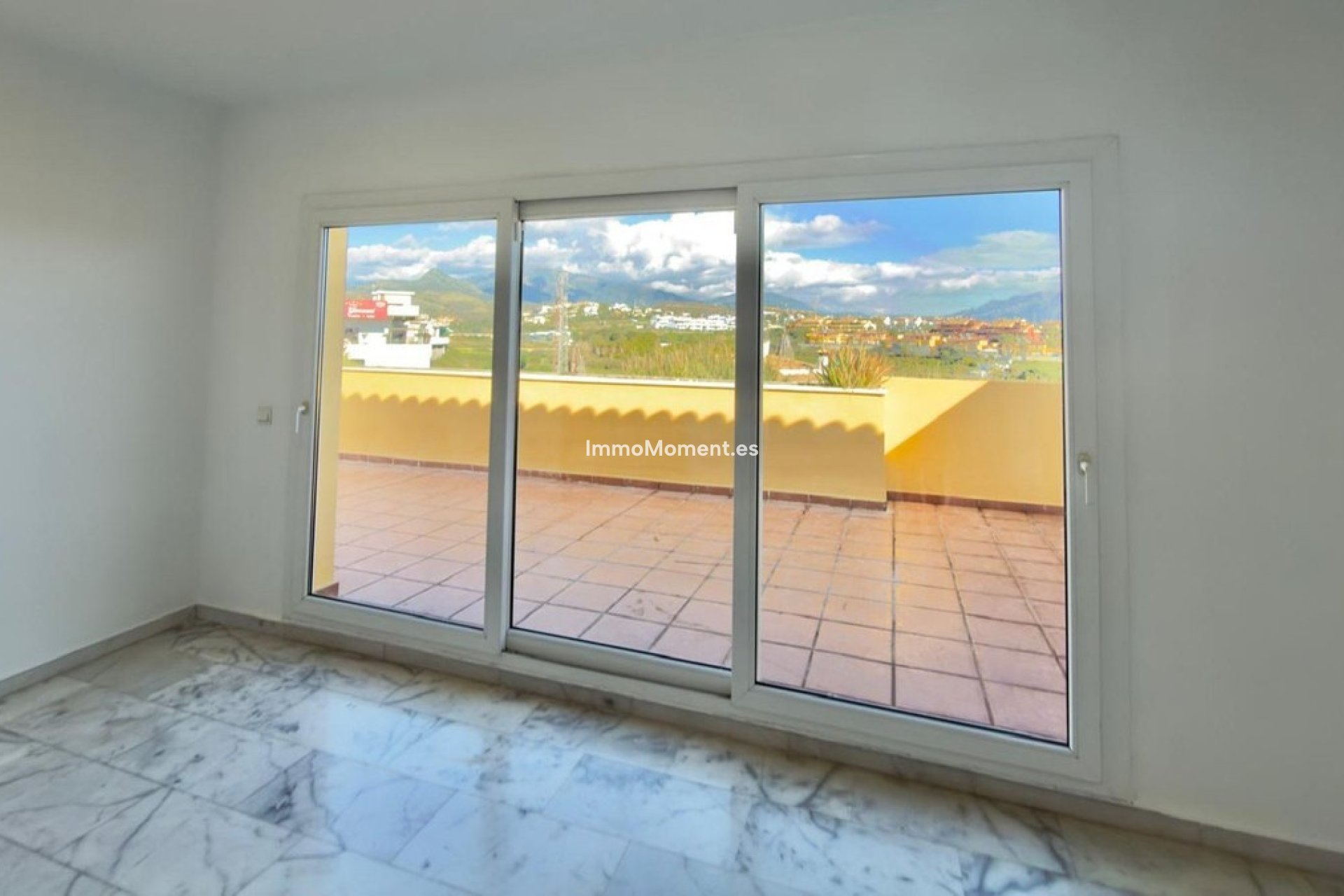 Reventa - Apartamento - Estepona  - Cancelada