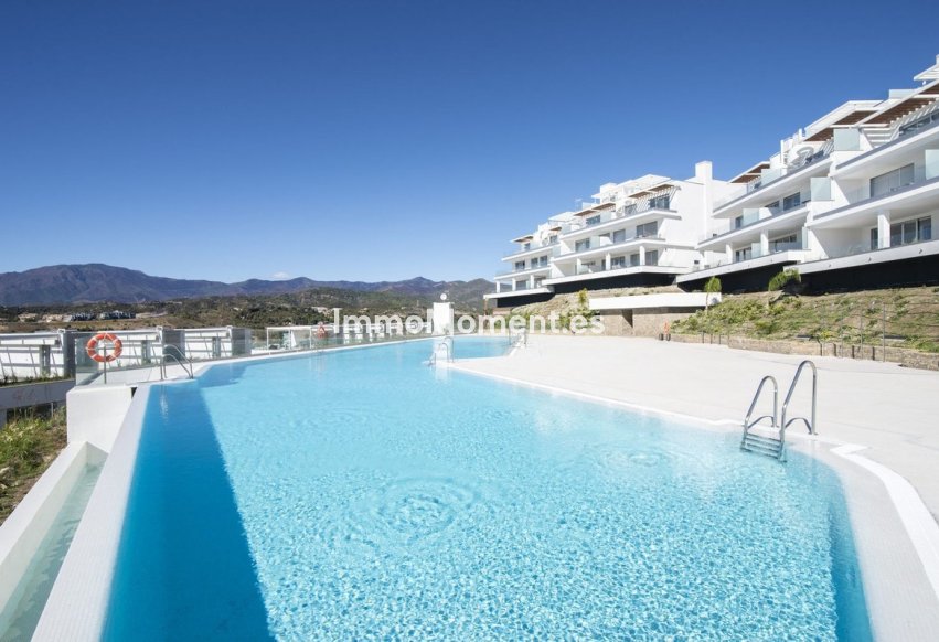 Reventa - Apartamento - Estepona  - Cancelada