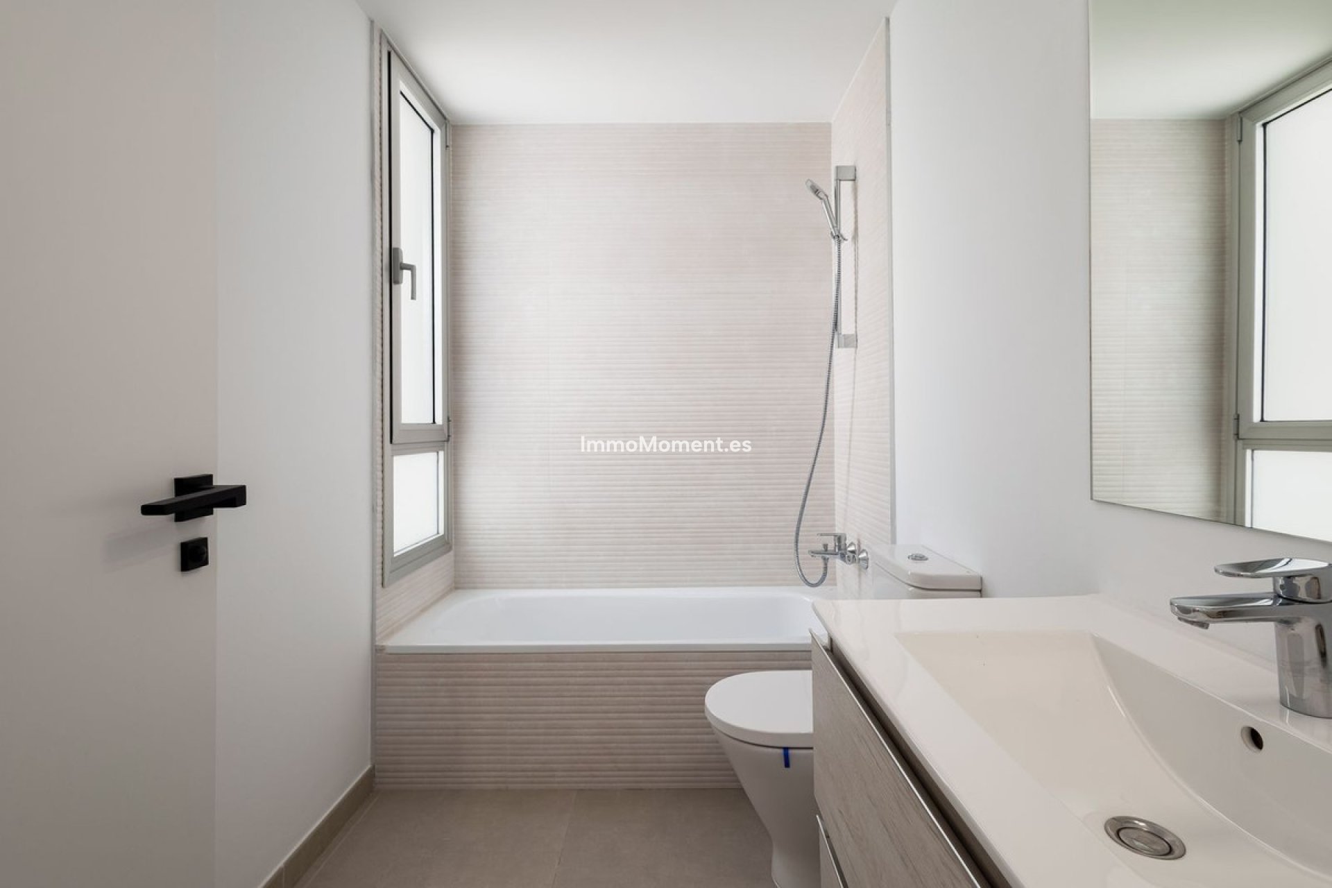 Reventa - Apartamento - Estepona  - Cancelada