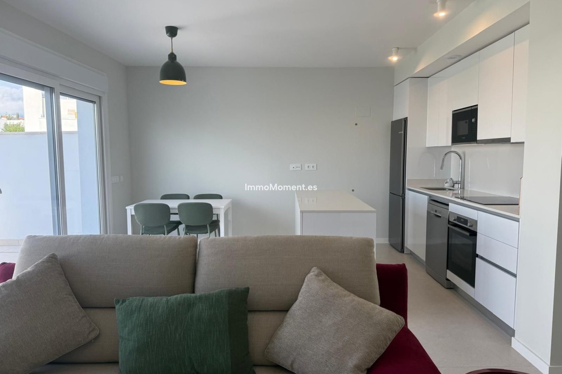 Reventa - Apartamento - Estepona  - Cancelada