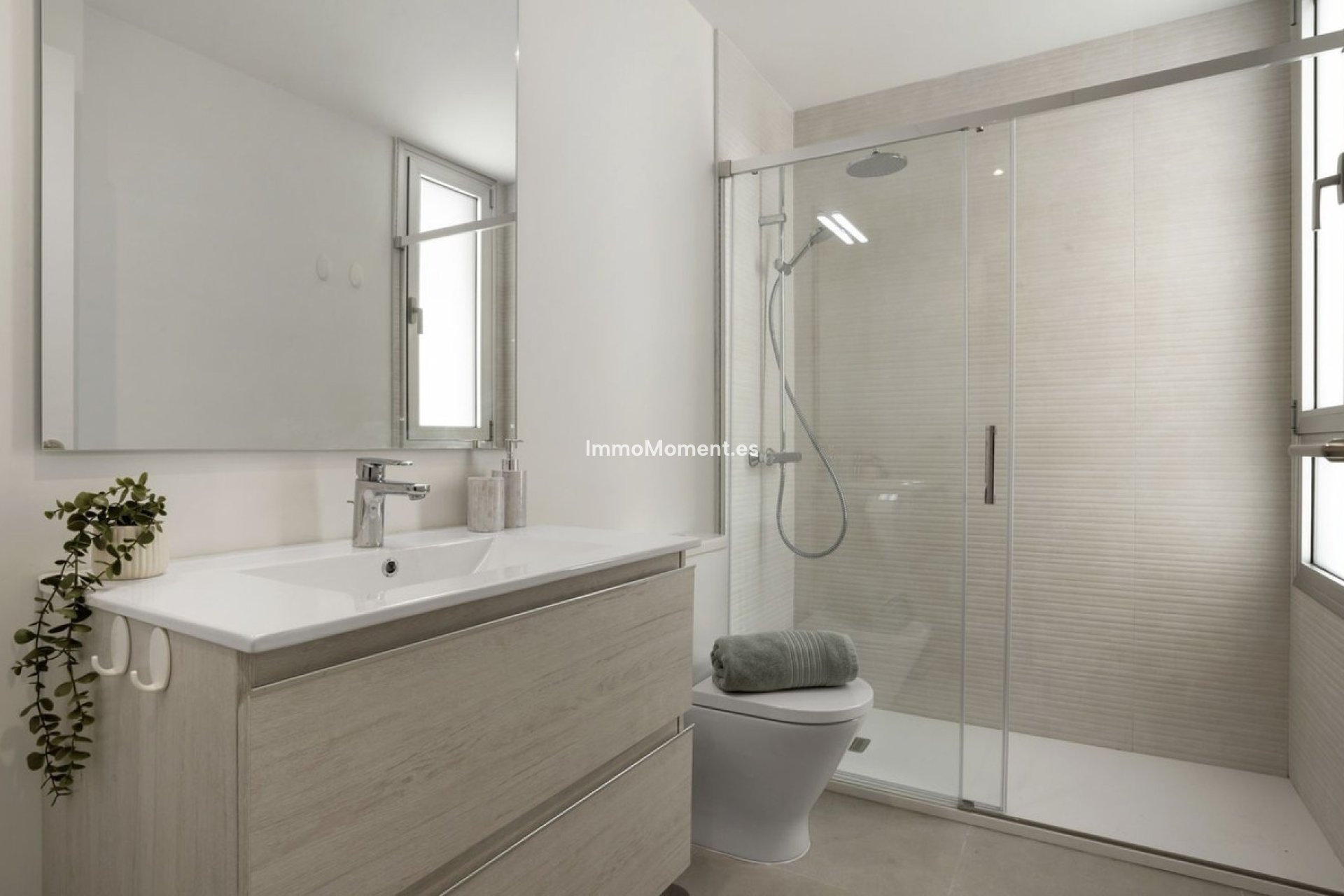 Reventa - Apartamento - Estepona  - Cancelada