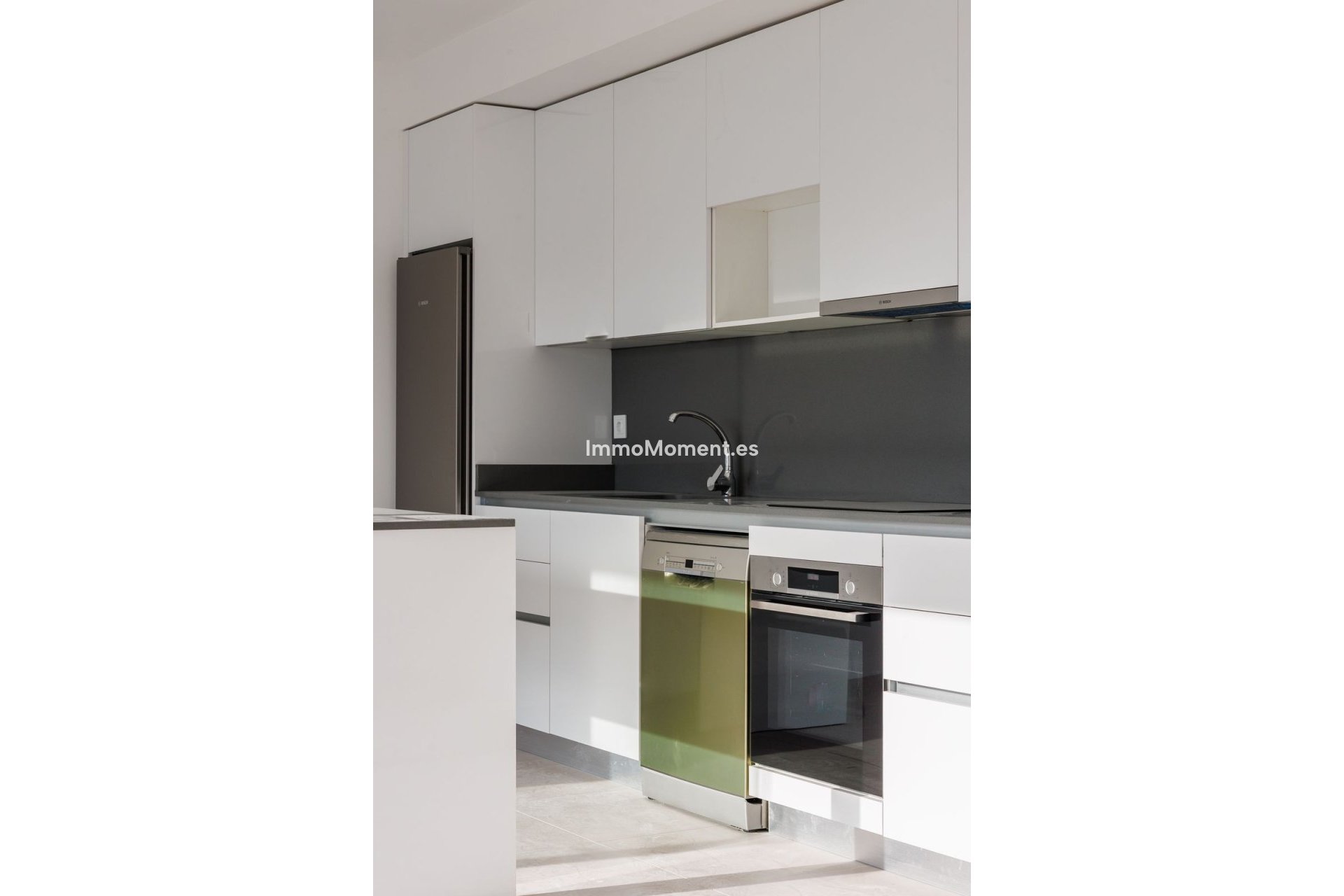 Reventa - Apartamento - Estepona  - Cancelada