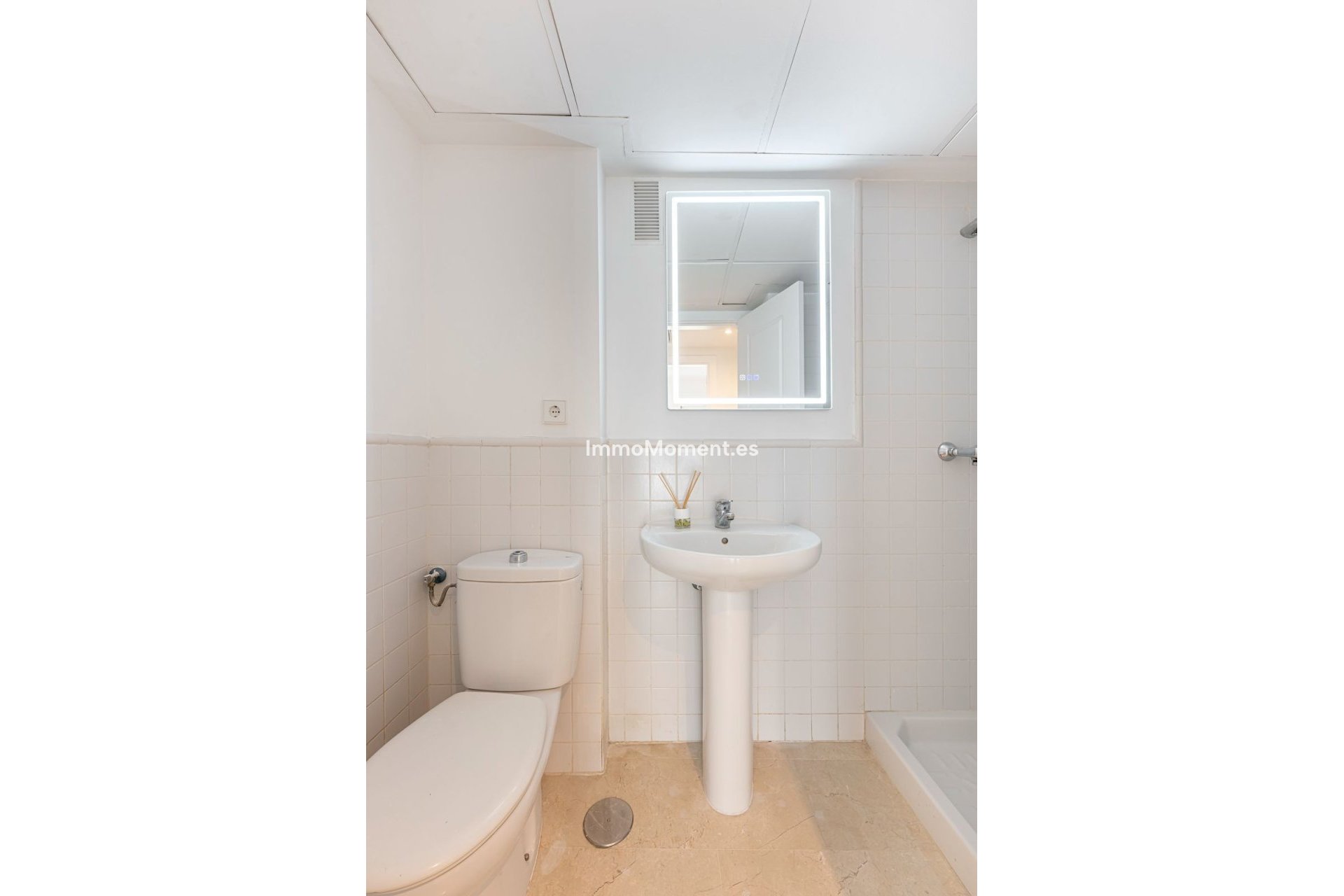 Reventa - Apartamento - Estepona  - Cancelada
