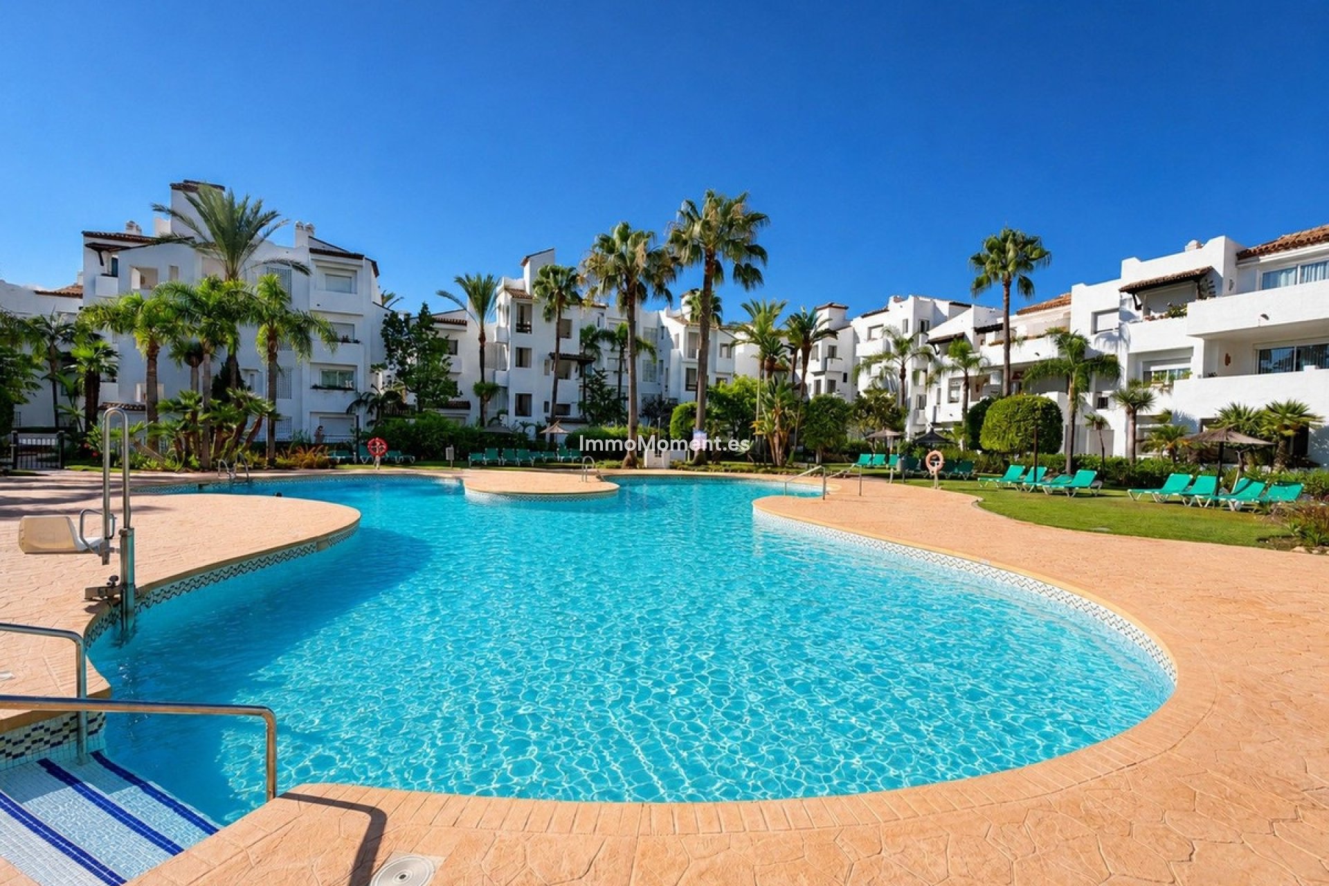 Reventa - Apartamento - Estepona  - Costalita