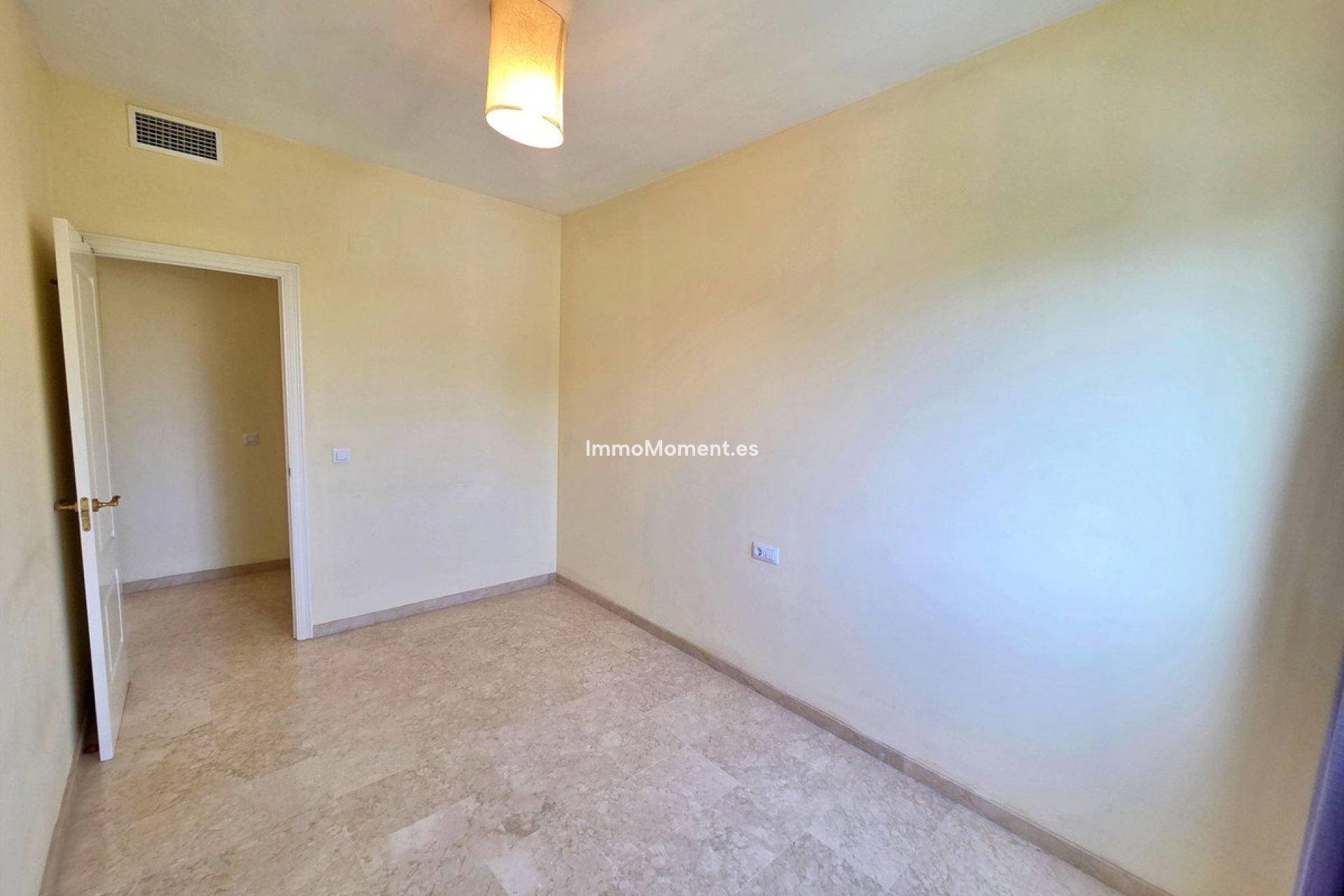 Reventa - Apartamento - Estepona  - Costalita