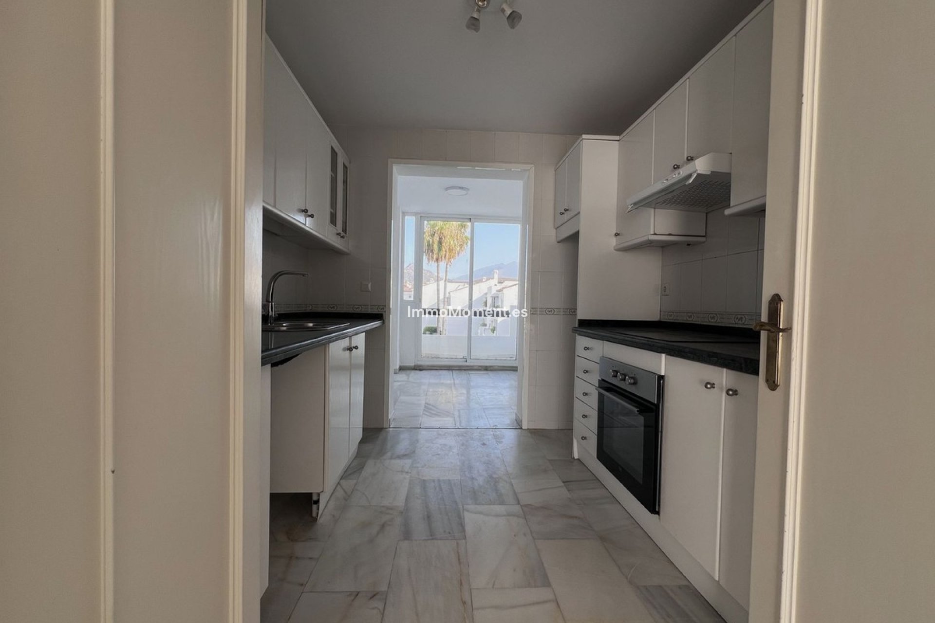 Reventa - Apartamento - Estepona  - Estepona Centro