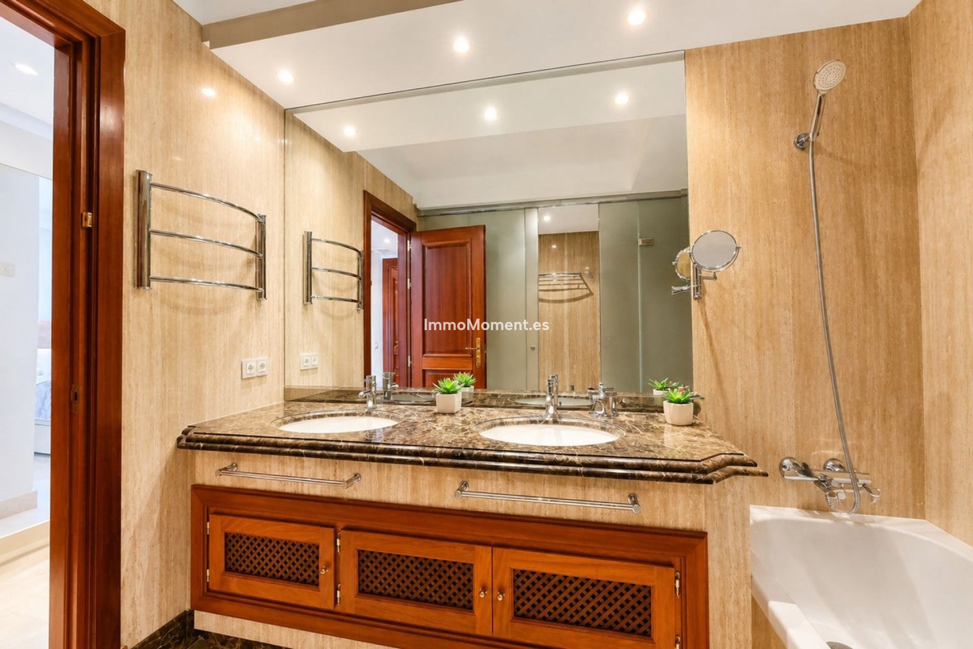 Reventa - Apartamento - Estepona  - Estepona Centro