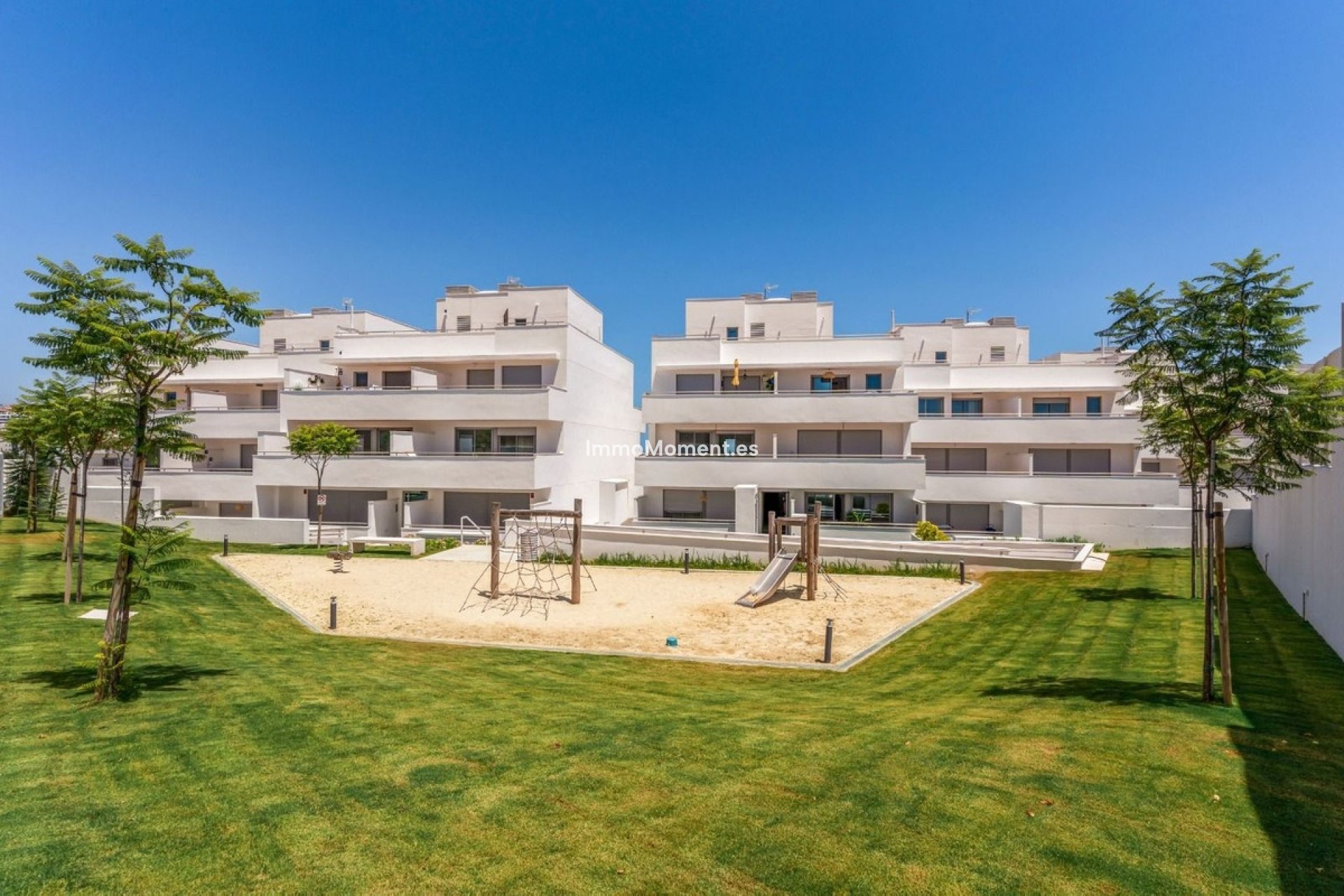 Reventa - Apartamento - Estepona  - Estepona Centro