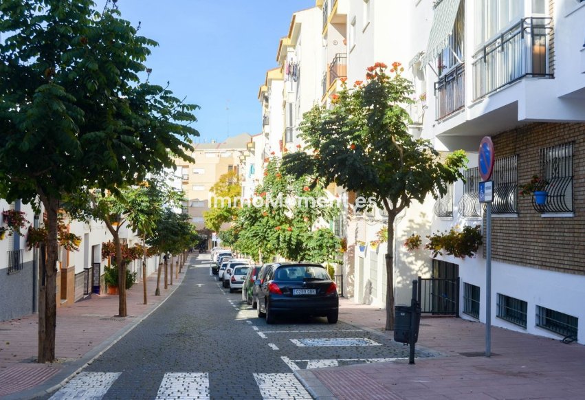 Reventa - Apartamento - Estepona  - Estepona Centro